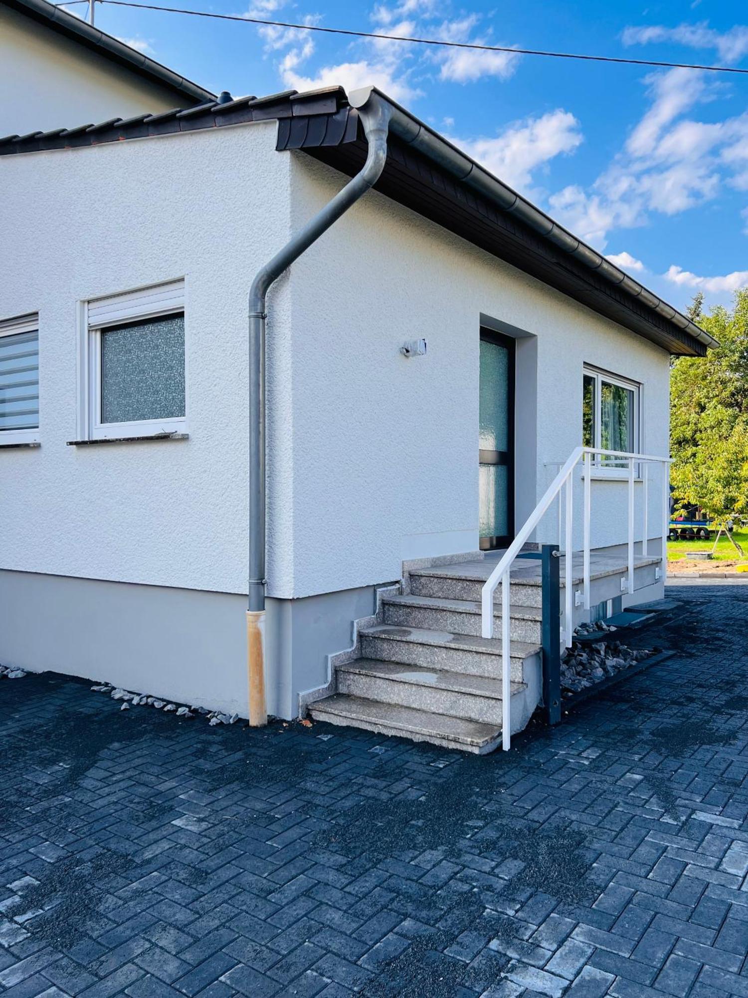 Ferienwohnung In Rheinnaehe Rheinbreitbach Exterior foto
